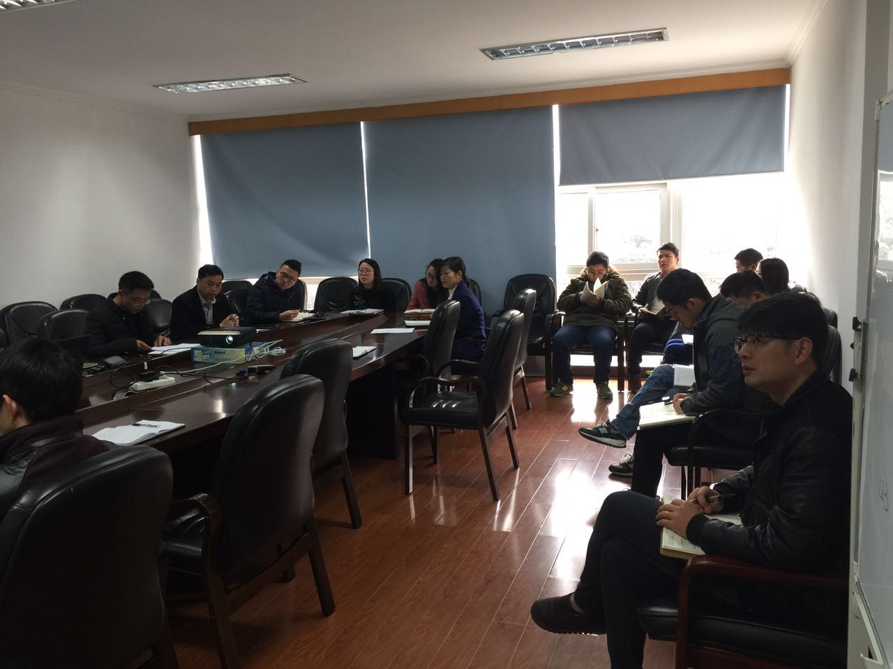 老桐君召开2017年EHS管理委员会大会-content2 老桐君召开2017年EHS管理委员会大会-content2.jpg